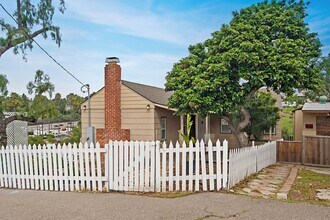 5061 Keeney St La Mesa, CA 91942 photo 2