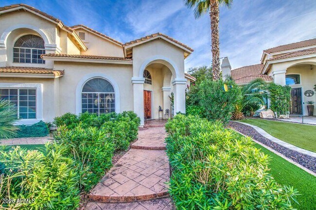 2201 E Tahitian Way Gilbert, AZ 85234 photo 3