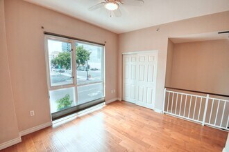 1240 India St San Diego, CA 92101 photo 2