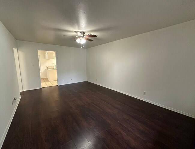 2109 Quail Run McKinney, TX 75071 photo 3