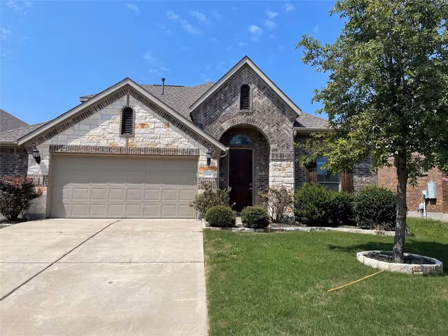 2444 Millbrook Loop Leander, TX 78641 photo 4