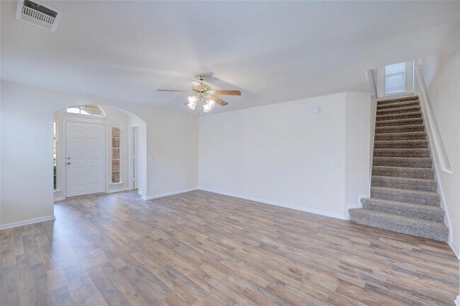 324 Avalanche Avenue, Georgetown, TX 78626 photo 3