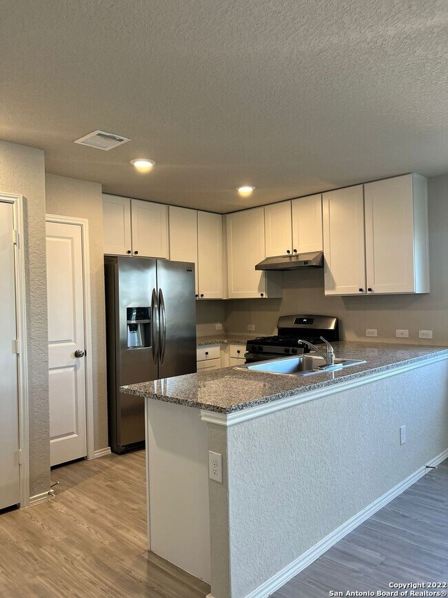 6331 Arredondo Run San Antonio, TX 78220 photo 5