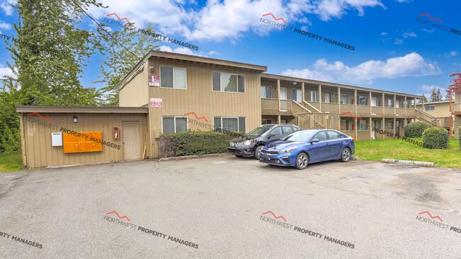 Crystal Springs Apartments photo 2
