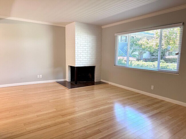 Noel Court Apartments photo 4