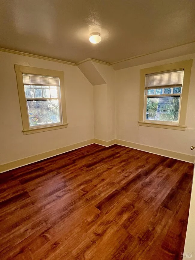 118 B St Vallejo, CA 94590 photo 5