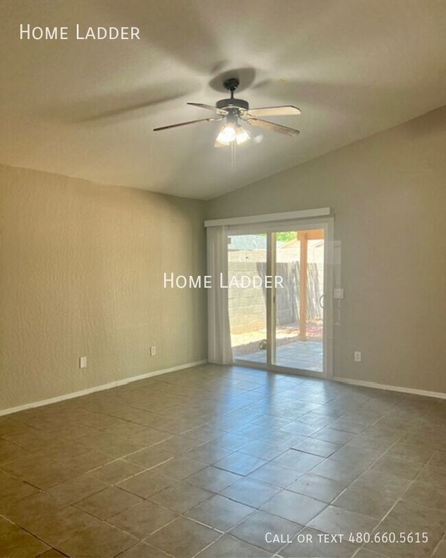 511 S Torrence Mesa, AZ 85208 photo 5