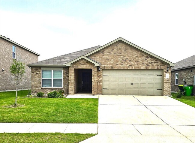 153 Switchback Hl Rd Newark, TX 76071 photo 2