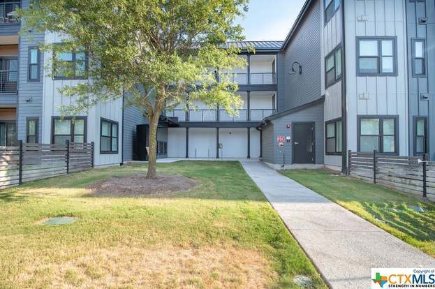 3101 Govalle Ave Austin, TX 78702 photo 2
