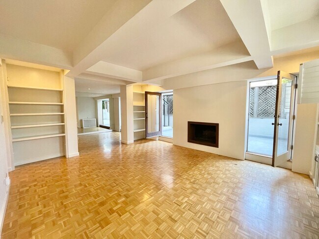 2111 Franklin Street, San Francisco, CA 94109 photo 3