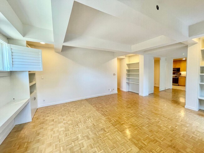 2111 Franklin Street, San Francisco, CA 94109 photo 4