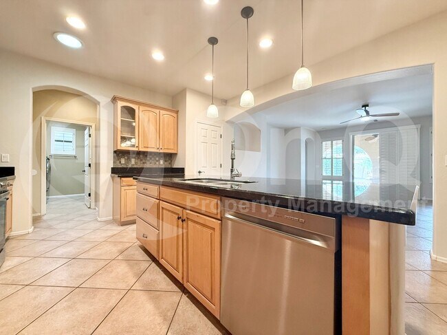 2848 E Fandango Dr Gilbert, AZ 85298 photo 4