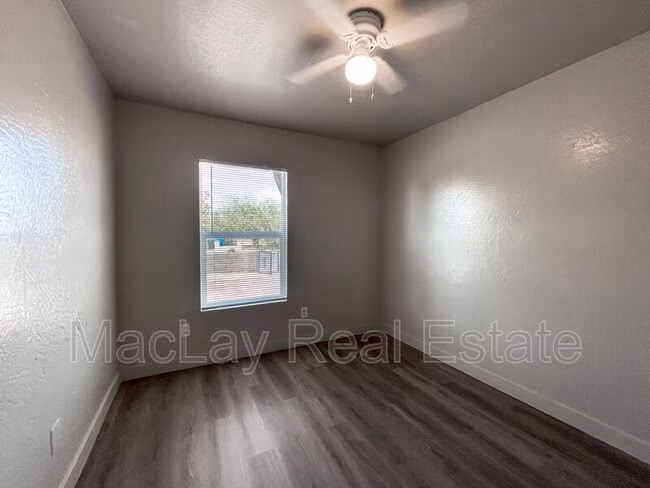 1421 E Fillmore St Phoenix, AZ 85006 photo 5