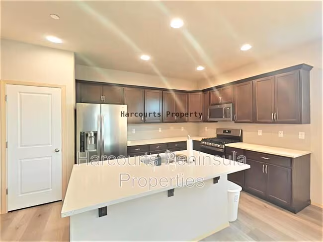 2535 Schley Blvd Bremerton, WA 98310 photo 5