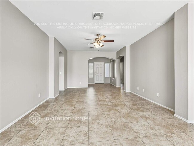 1608 S 79th Ln Phoenix, AZ 85043 photo 4