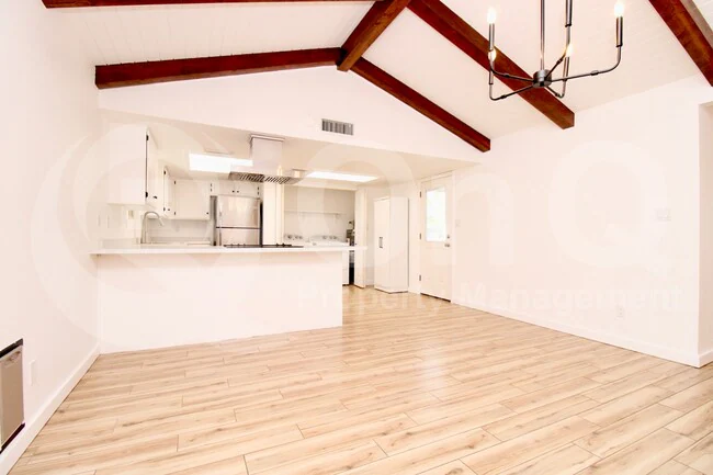 104 E Laurel Ave Gilbert, AZ 85234 photo 4