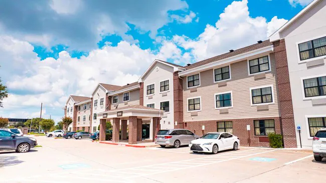 Houston - Westchase - Richmond photo 2