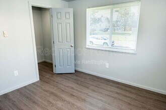 3321 South Asotin Street, Tacoma, WA 98418 photo 5