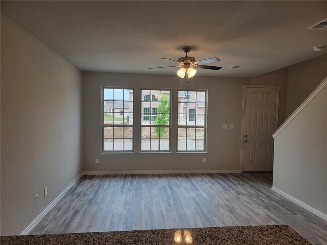 3333 Solana Circle, Justin, TX 76207 photo 4