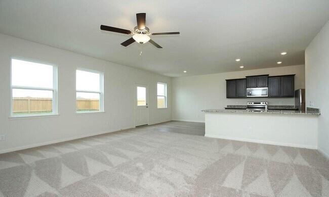 8406 Bermuda Blue Rd photo 3