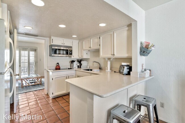 6150 N Scottsdale Rd Paradise Valley, AZ 85253 photo 5