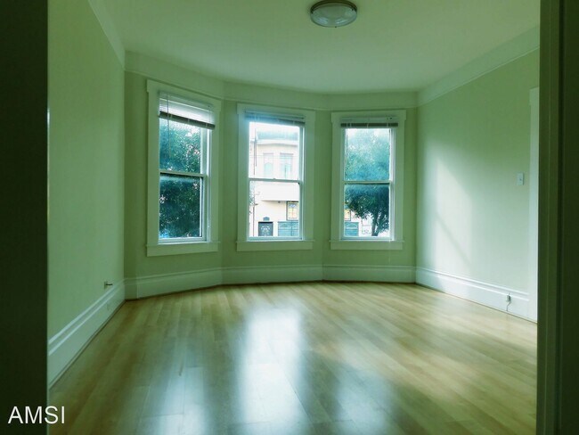 907 Cortland Avenue, San Francisco, CA 94110 photo 2