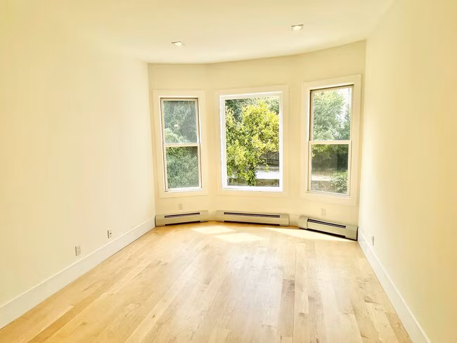 1263 Jackson St San Francisco, CA 94109 photo 5
