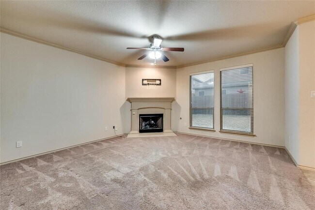 15825 Carlton Oaks Drive, Fort Worth, TX 76177 photo 5