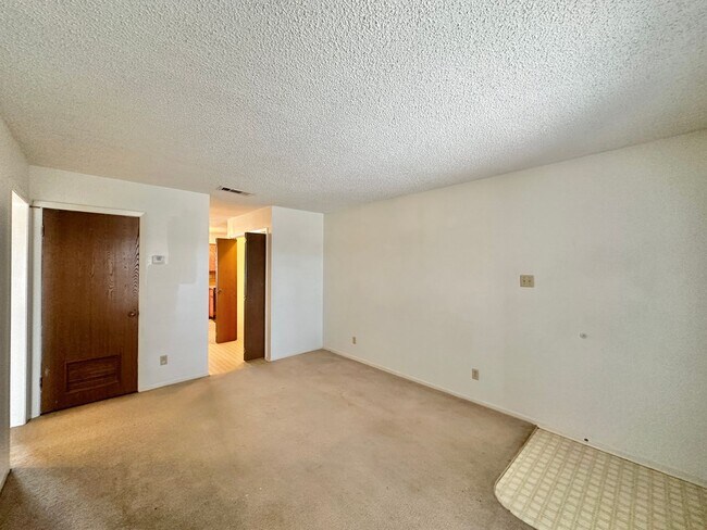 1304 Quail Cir Killeen, TX 76549 photo 2
