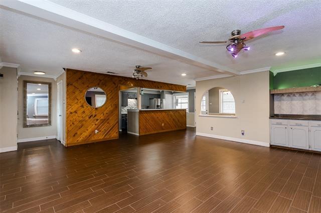 2517 Rosewood Dr Mesquite, TX 75150 photo 4