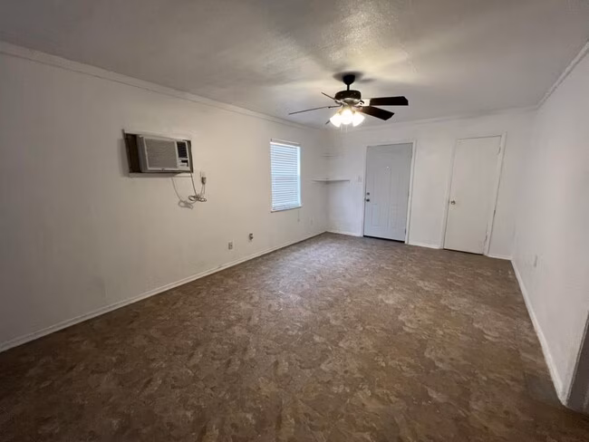 302 W Valley Rd Harker Heights, TX 76548 photo 4