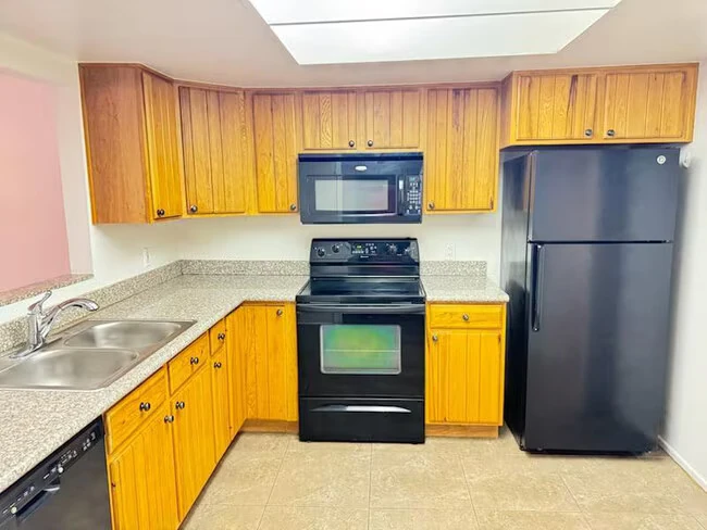 5126 E Monte Vista Rd Phoenix, AZ 85008 photo 2
