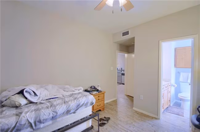 2801 Rio Grande St Austin, TX 78705 photo 3