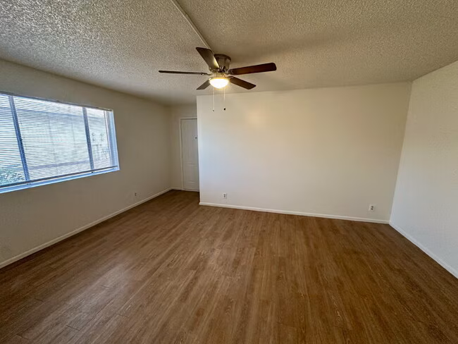6746 E Dallas St Mesa, AZ 85205 photo 3