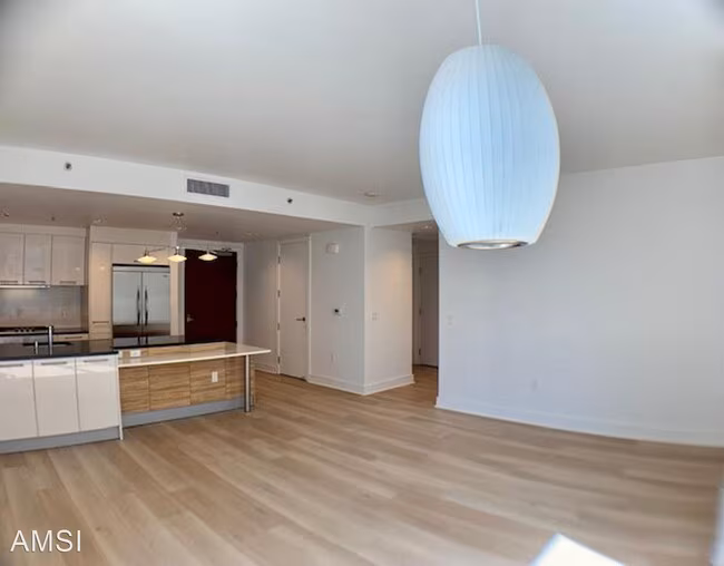 631 Folsom St San Francisco, CA 94107 photo 4