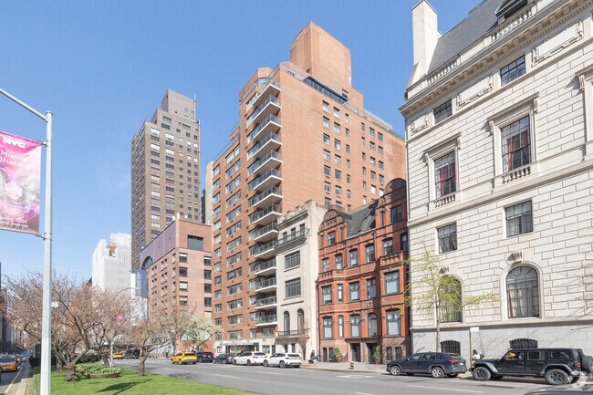 715 Park Ave New York, NY 10021 photo 4