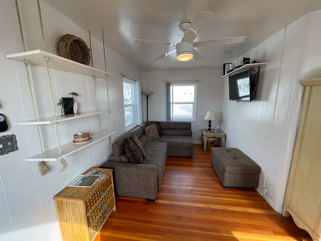 707 Seagirt Ct. photo 5