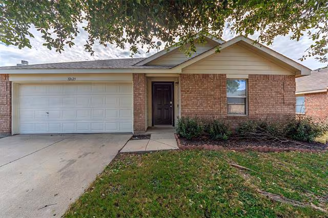 12629 Azure Heights Place, Rhome, TX 76078 photo 3