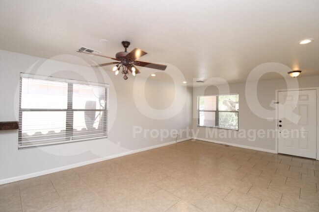 11260 East Quarry Avenue, Mesa, AZ 85212 photo 4
