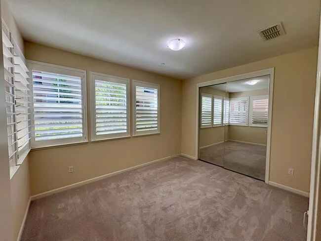 1658 N Pole Pl San Jose, CA 95124 photo 5