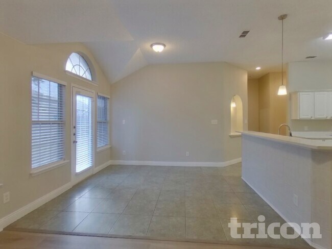 3912 Cannonwood Drive, Fort Worth, TX 76137 photo 4