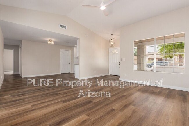 4594 W Piute Ave Glendale, AZ 85308 photo 2