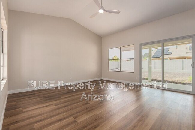 4594 W Piute Ave Glendale, AZ 85308 photo 3
