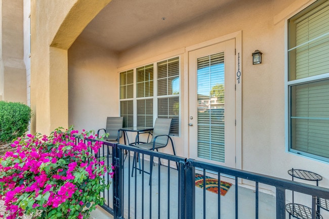 14575 W Mountain View Blvd Surprise, AZ 85374 photo 3