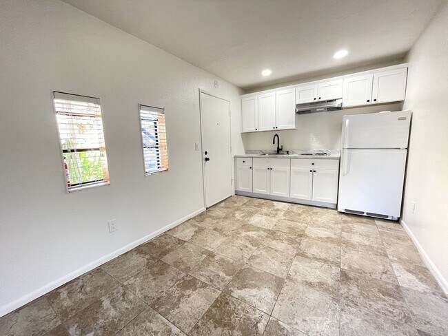 4472 Felton St San Diego, CA 92116 photo 3