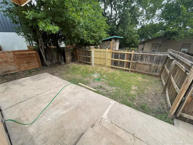 2808 Lyons Road, Austin, TX 78702 photo 5