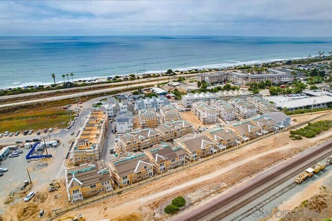 7508 Ponto Rd Carlsbad, CA 92011 photo 3