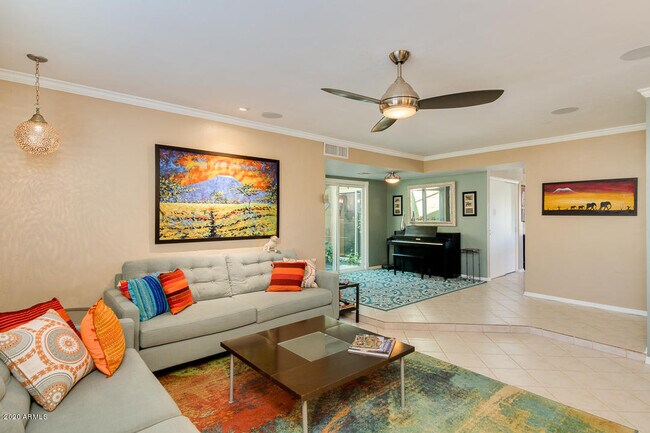 924 N 86th Way Scottsdale, AZ 85257 photo 4