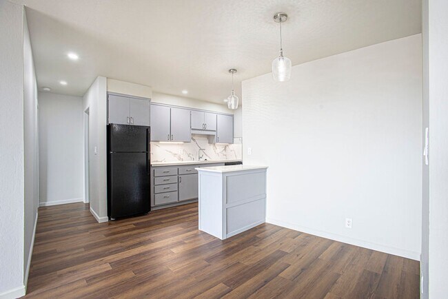 528 Merritt Ave Oakland, CA 94610 photo 5