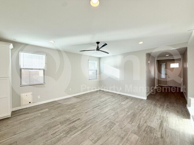 2233 E Meadowview Ct Gilbert, AZ 85298 photo 5